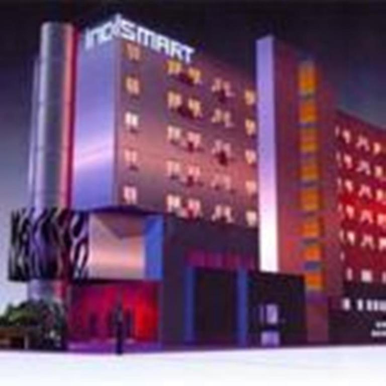 Indismart Hotel โกลกาตา ภายนอก รูปภาพ