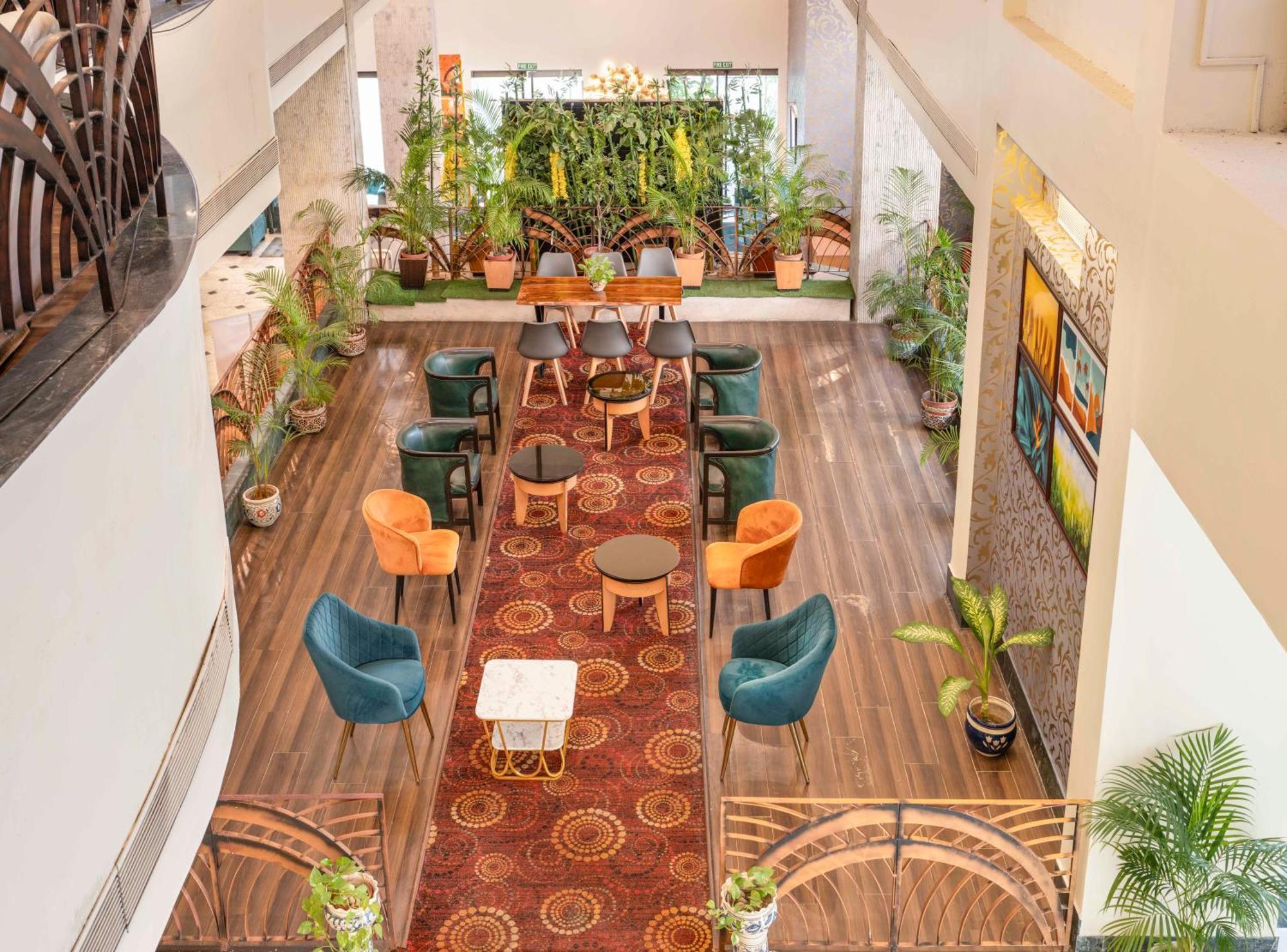 Indismart Hotel โกลกาตา ภายนอก รูปภาพ