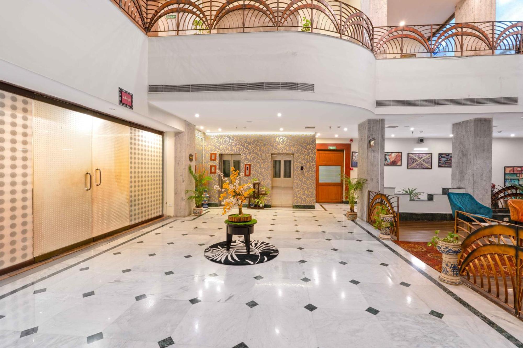 Indismart Hotel โกลกาตา ภายนอก รูปภาพ