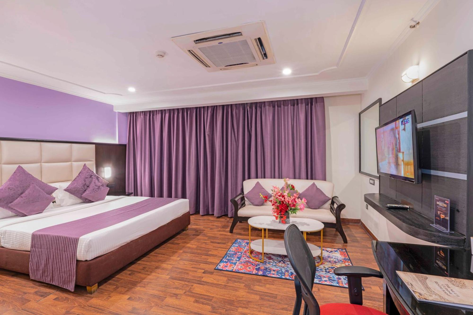 Indismart Hotel โกลกาตา ภายนอก รูปภาพ
